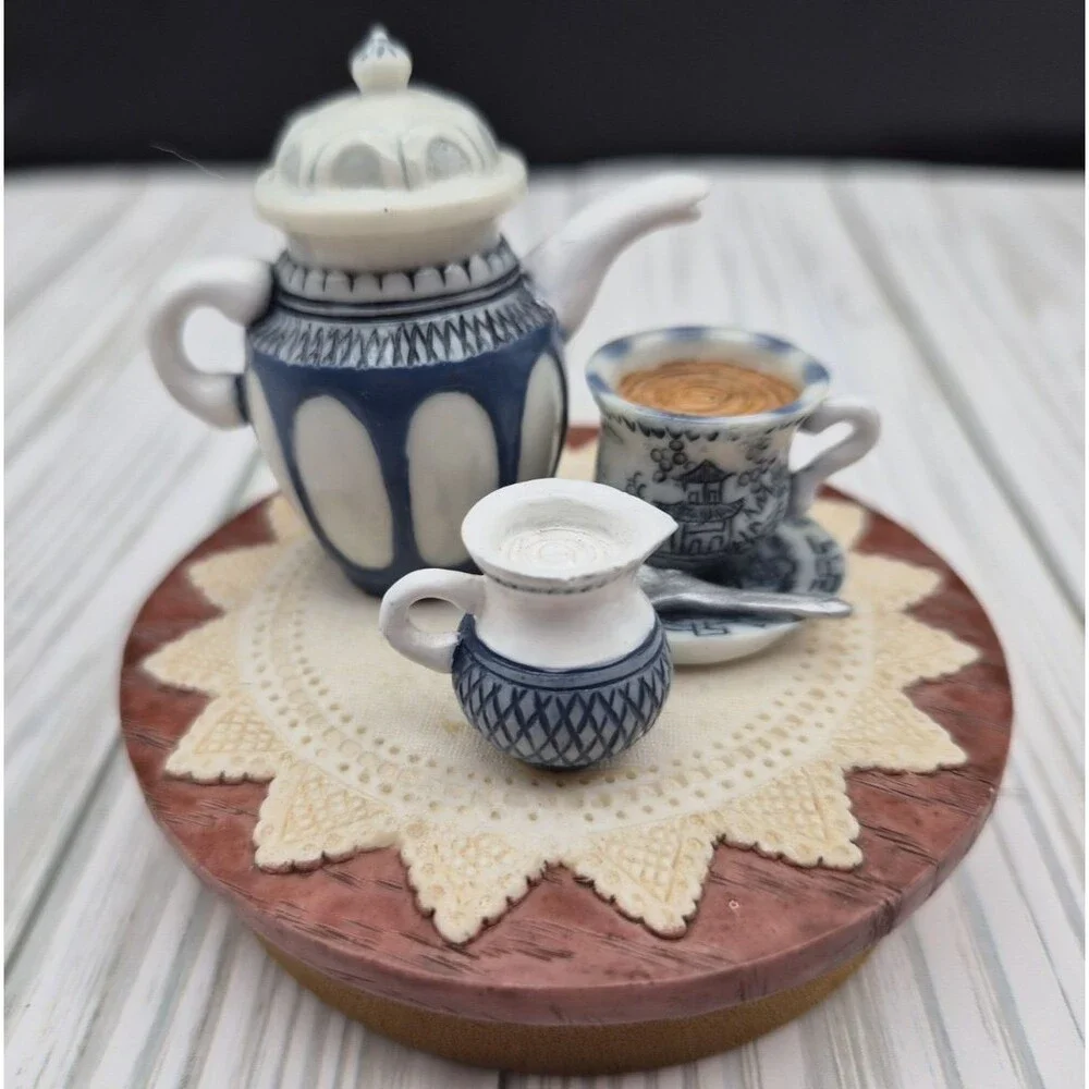 Lot of 2 Yankee Candle Jar Lids Covers Tea Set Tea Cup Lemon Basket Decorative